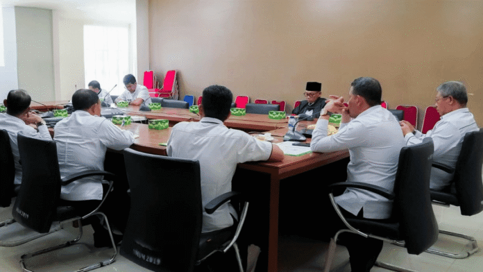 Bupati Anambas Pimpin Rapat Penggunaan Bandar Udara Matak untuk Kepentingan Umum
