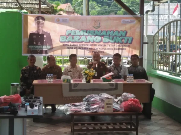 Kejaksaan Negeri Kepulauan Anambas Laksanakan Pemusnahan Barang Bukti