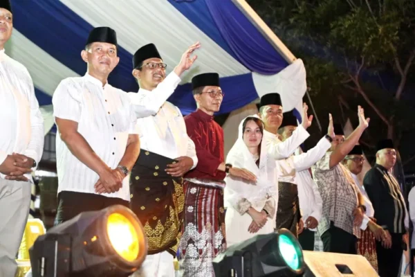 Meriahkan Pawai Takbir Idul Adha, Pimpinan DPRD Kota Batam Ajak Warga Memaknai Ibadah Kurban