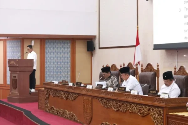 DPRD Batam Dengarkan Jawaban Wali Kota Terkait RPP APBD 2024
