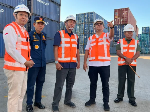 Sinergi TPID NTT Perkuat Ketahanan Pangan Melalui Sidak di Pelindo Terminal Petikemas Kupang