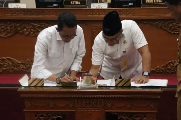 DPRD Kota Batam Sahkan Perda Pertanggungjawaban Pelaksanaan APBD Tahun Anggaran 2024