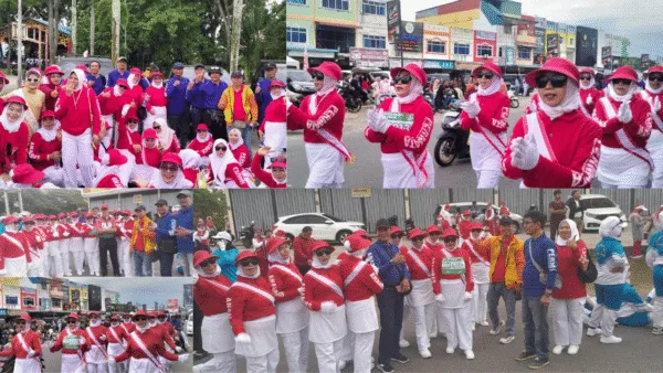 Mak-Mak PERMATA Semarakkan Gerak Jalan Proklamasi 8 KM di Tanjungpinang