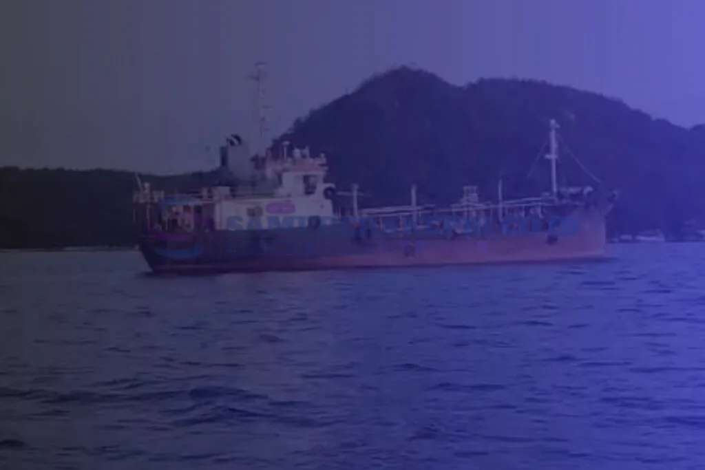 Kapal Misterius di Perairan Anambas, Diduga Bawa BBM
