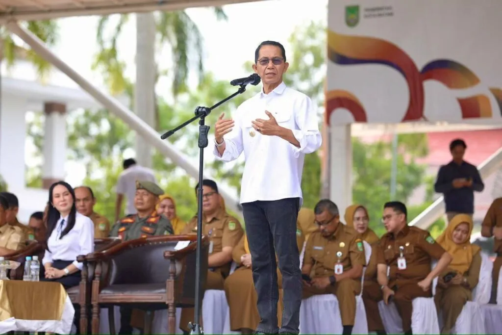 Pimpin Apel Perdana 2026, Amsakar Achmad Ingatkan ASN Pemko Batam: “Hapus Ego Sektoral, Fokus Kerja Nyata!”