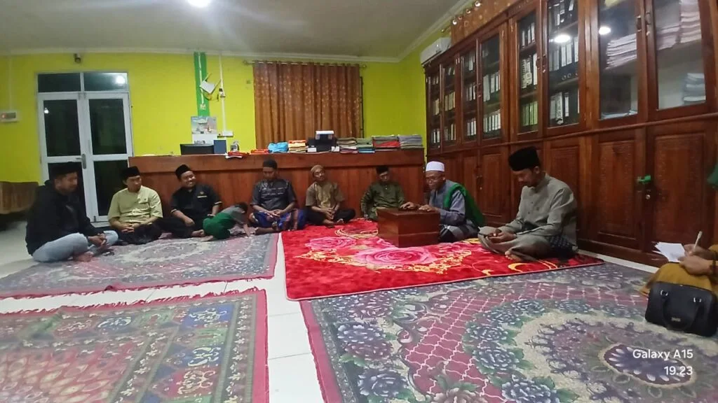 Langkah Awal Syawal: Pemdes Tanjung Berlian Barat Gelar Halalbihalal dan Pengajian Rutin