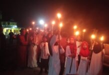 Smarak Idul Fitri di Desa Ulu Maras Meriah dengan Pawai Keliling dan Lomba Takbir Warga Desa Ulu Maras mengikuti pawai Idul Fitri 1447 H dengan obor keliling kampung