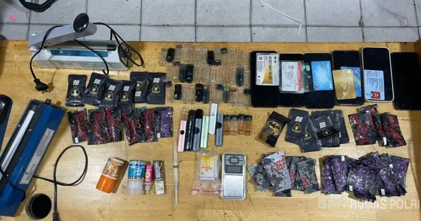 Modus Baru Cairan Vape Narkoba, Home Industry di Deli Serdang Digerebek Polisi