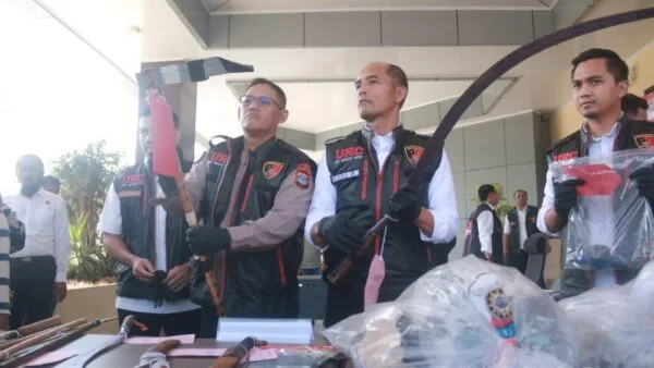 Jajaran pejabat utama Ditreskrimum Polda Kalsel saat memimpin jalannya konferensi pers pengungkapan 153 laporan polisi di Banjarbaru.