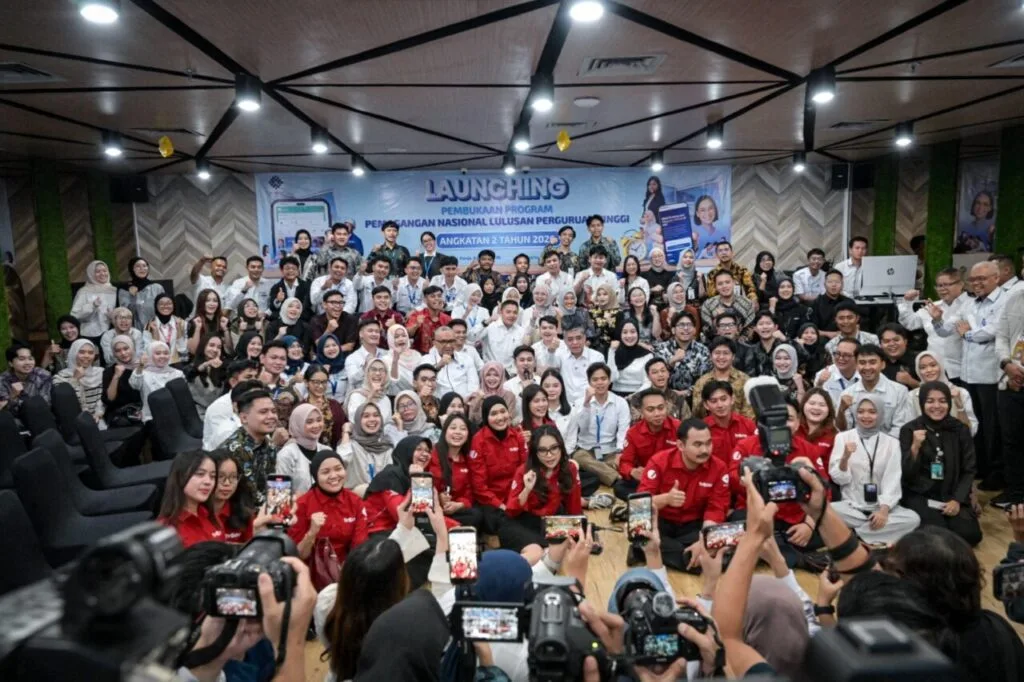 Program Magang Nasional 2026: Seskab Teddy Umumkan Kuota Naik Jadi 150 Ribu Peserta