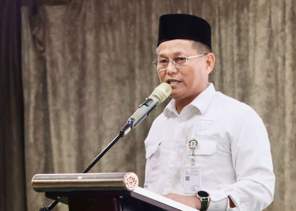 Sekretaris Daerah Kota Batam Firmansyah memberikan kata sambutan pada penutupan Training Centre (TC) peserta MTQH kafilah Batam di Bengkong.
