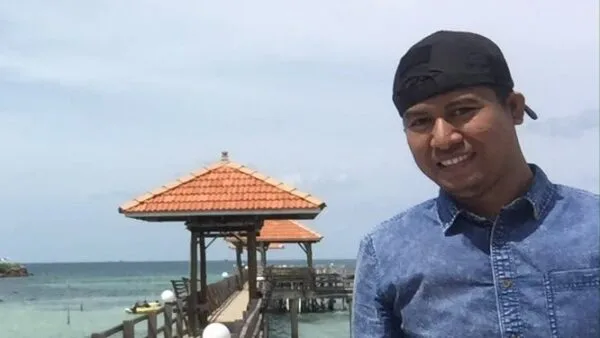 Potret narasumber atau jurnalis lapangan jepri.jpeg saat melakukan reportase investigasi mengenai pengawasan proyek infrastruktur dan perumahan di Tanjungpinang.