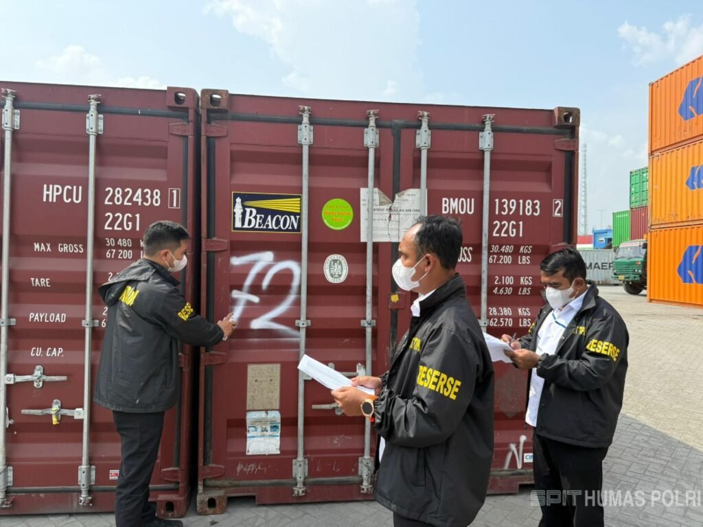 Mafia Ekspor Diusut, Bareskrim Bongkar Kontainer PT MMS di Priok