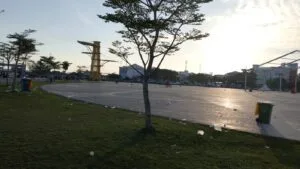 Ikon Wisata Jadi Tempat Sampah