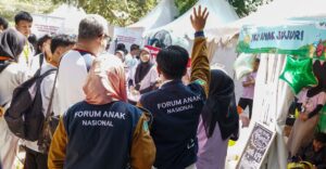 Suasana kegiatan edukasi antikorupsi KPK dalam peringatan Hari Anak Nasional di Universitas Indonesia.