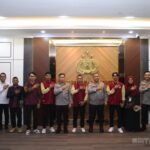 Kapolda Kepri Irjen Pol Asep Safrudin saat menerima audiensi pengurus DPD GMPK Kepri di Batam