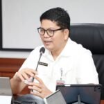 Kepala Diskominfo Batam Rudi Panjaitan beri penjelasan peran RT RW dalam pemetaan pajak kendaraan