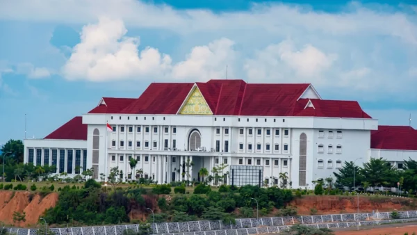 Kompleks Kantor Gubernur Kepulauan Riau di Dompak, Tanjungpinang.