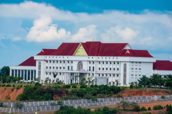 Kompleks Kantor Gubernur Kepulauan Riau di Dompak, Tanjungpinang.