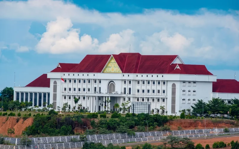 Kompleks Kantor Gubernur Kepulauan Riau di Dompak, Tanjungpinang.
