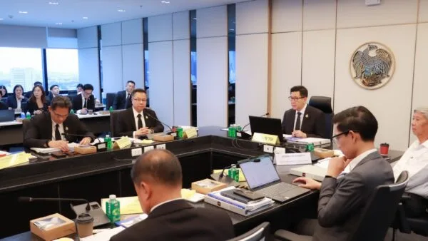 Pertemuan Thailand Board of Investment membahas persetujuan investasi strategis.