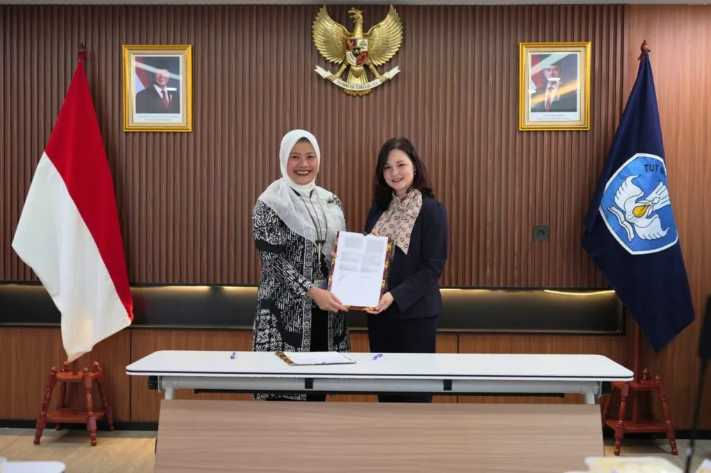 Lewat Beasiswa Garuda, Kemendikti Sainstek dan HKUST Resmi Perkuat Kemitraan Strategis