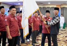 Pengukuhan Pengurus KBKK Batam 2026–2031, Wali Kota Amsakar Bagikan Filosofi Kepemimpinan ‘Pohon Kokoh’ Wali Kota Batam Amsakar Achmad saat memberikan kata sambutan dalam pengukuhan pengurus KBKK Batam di Hotel Golden View.
