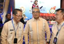 Hadiri Rakernas APEKSI XVIII di Medan, Wali Kota Amsakar Dorong Kolaborasi Lintas Asosiasi Demi Ketahanan Pangan Wali Kota Batam Amsakar Achmad berbincang akrab dengan jajaran kepala daerah dalam Rakernas XVIII APEKSI di Kota Medan.