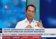 Investasi Batam Tembus Rp44 Triliun, Amsakar Sebut Reformasi Birokrasi Jadi Kunci Wali Kota Batam sekaligus Kepala BP Batam Amsakar Achmad saat menjadi narasumber di CNBC Indonesia membahas lonjakan investasi.