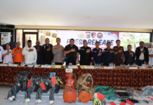 Polisi Hentikan Penyidikan Kasus Ledakan Maut Biak, Lima Tersangka Telah Meninggal Tim Gegana Polda Papua saat mensterilkan lokasi ledakan mortir di Kompleks Perikanan, Biak.