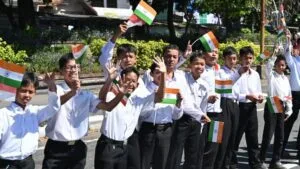Presiden Prabowo Subianto dan PM India Narendra Modi saat berkunjung ke Candi Prambanan.