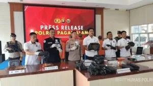 Barang bukti narkotika jenis sabu dan ganja yang diamankan Polres Pagar Alam