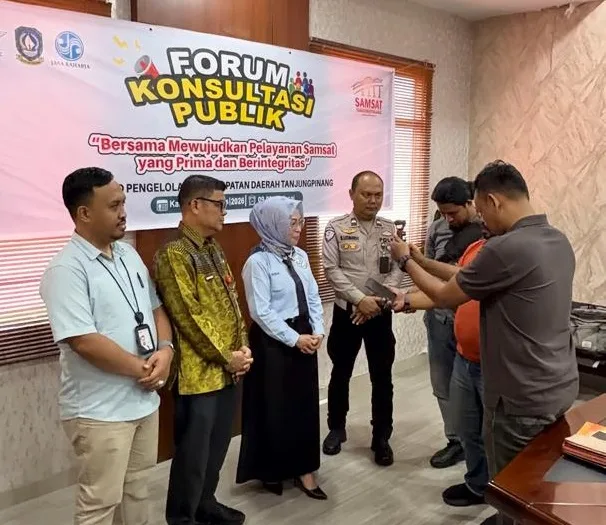 Kepala UPTD PPD Samsat Tanjungpinang Rina Hermawati