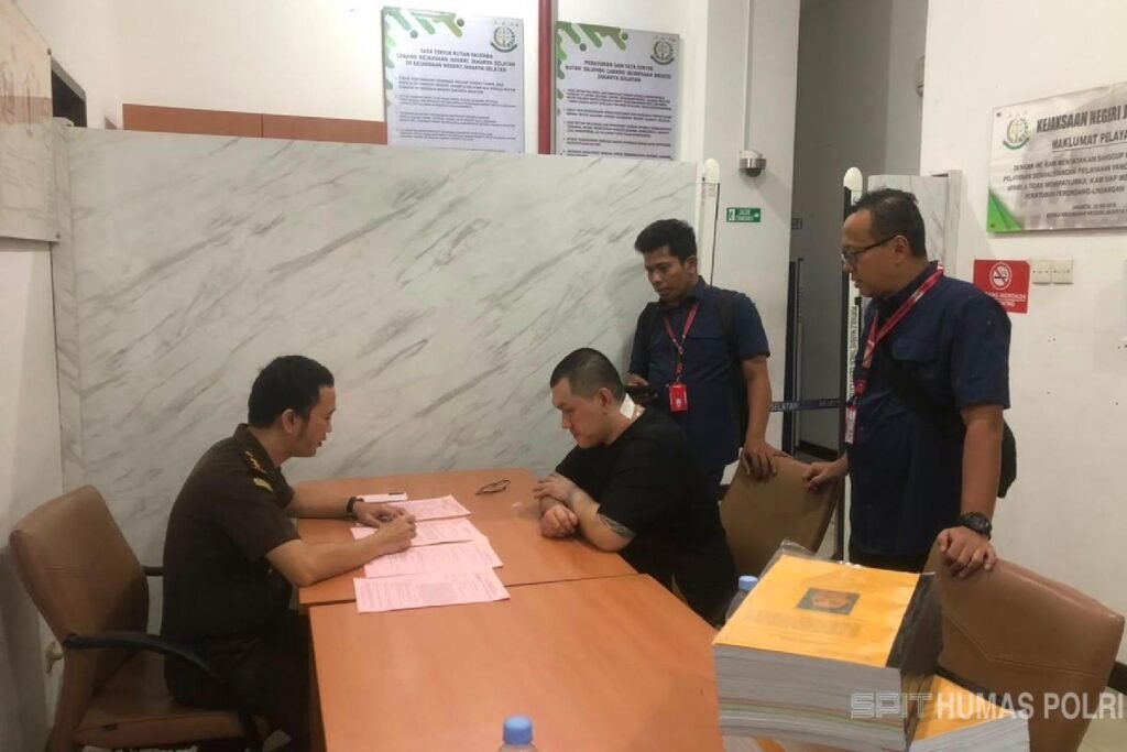 Bareskrim Polri Limpahkan Bandar Narkoba Jaringan Internasional ‘The Doctor’ ke Kejaksaan
