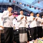 Ribuan jemaah menghadiri Kepri Bersalawat 3 di Masjid Agung Raja Hamidah Batam Centre