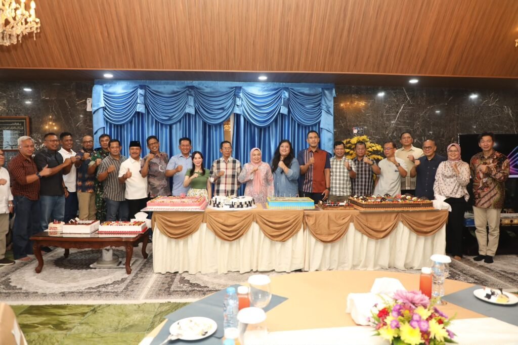 Momen Keakraban Ultah Ke-58 Amsakar Achmad, Tegaskan Sinergi Pemko dan BP Batam