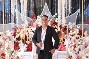 Awang penggagas Lomba Karaoke Lagu Minang pertama di Tanjungpinang