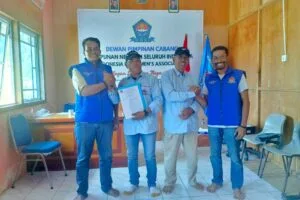 Penyerahan Surat Keputusan (SK) PLT Pimpinan Ranting HNSI Kecamatan Siantan oleh jajaran DPC HNSI Kabupaten Kepulauan Anambas