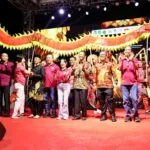 Wali Kota Batam Amsakar Achmad menghadiri kemeriahan malam puncak Mooncake Festival di Kompleks Bumi Indah Lubukbaja
