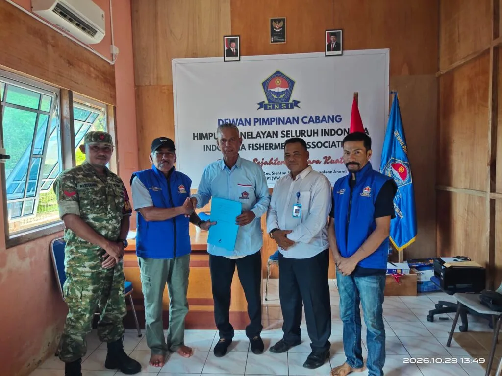 DPC HNSI Anambas Serahkan SK Definitif Ranting Siantan Utara, Arman Resmi Jabat Ketua Periode 2026-2030